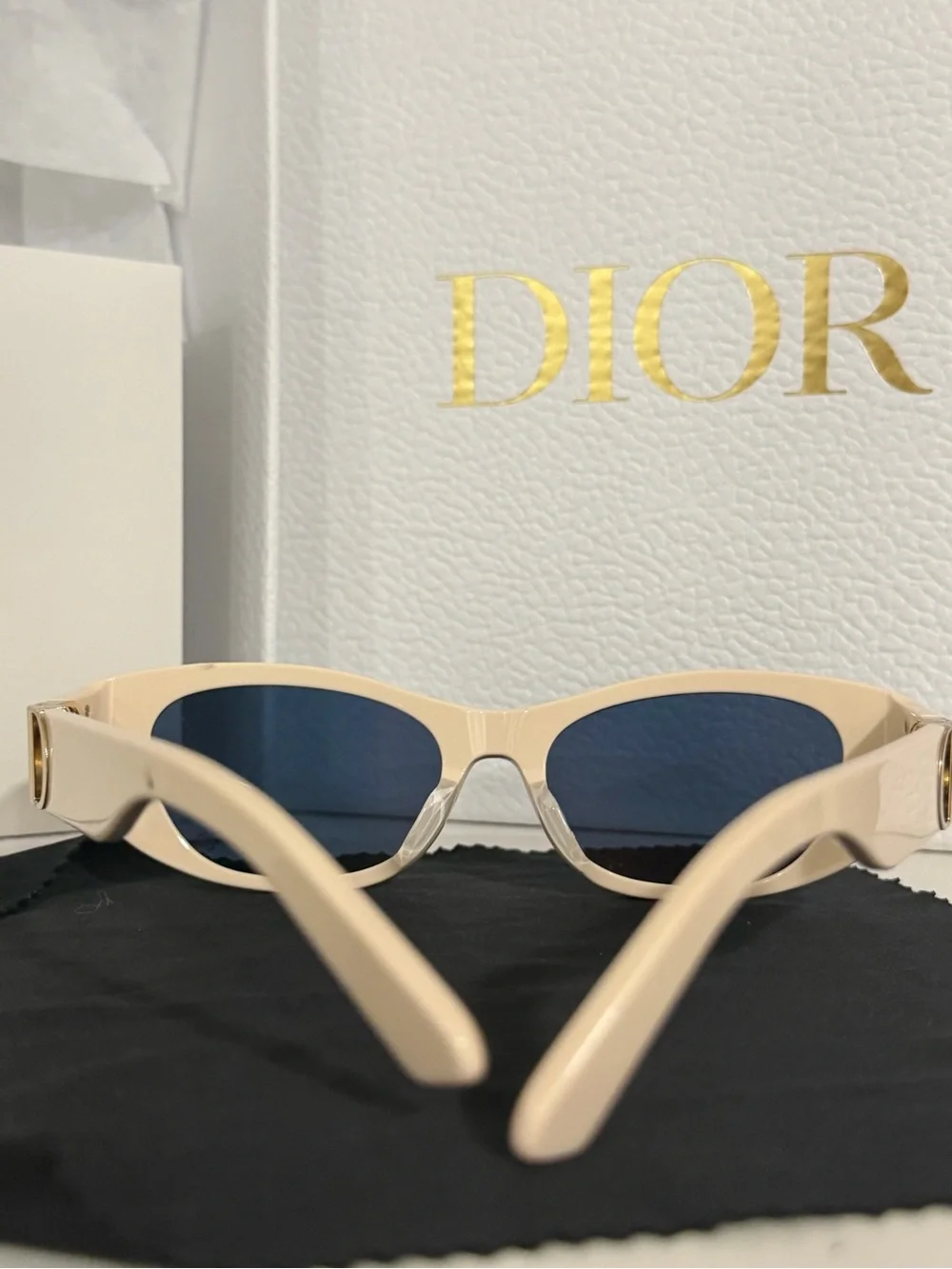 The Christian Dior 30Montaigne S9U